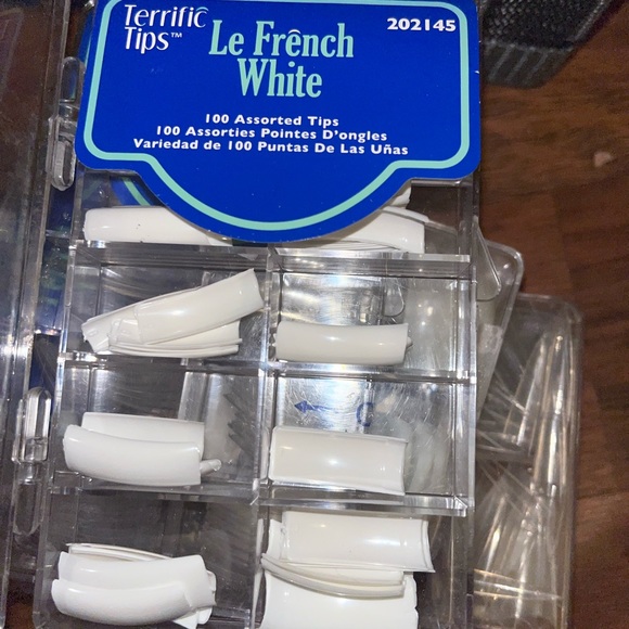 Acrylic Nail Set - Picture 7 of 16